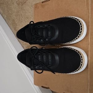 Michael Kors, Sneakers, Size 7, Black